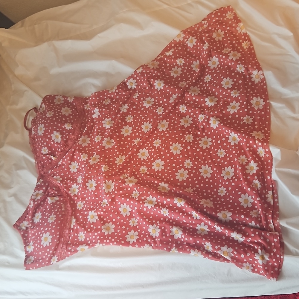This is a nice dress has a soft like texture and super cute!